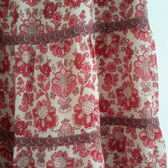 Loft Skirt, size 4-6 - Picture 6 of 6